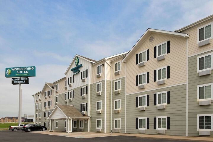 Hotel 3 of 28