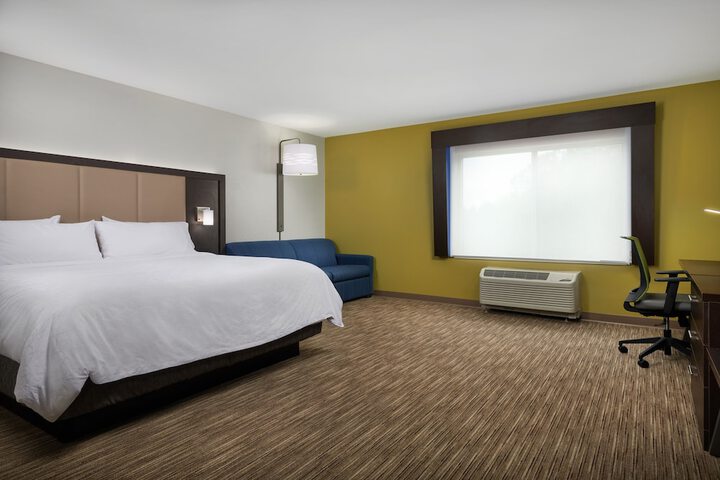 Room 21 of 41