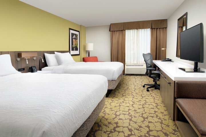 Room 14 of 33
