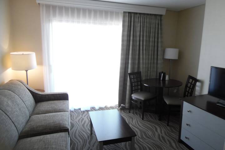 The Breakers Hotel & Suites
