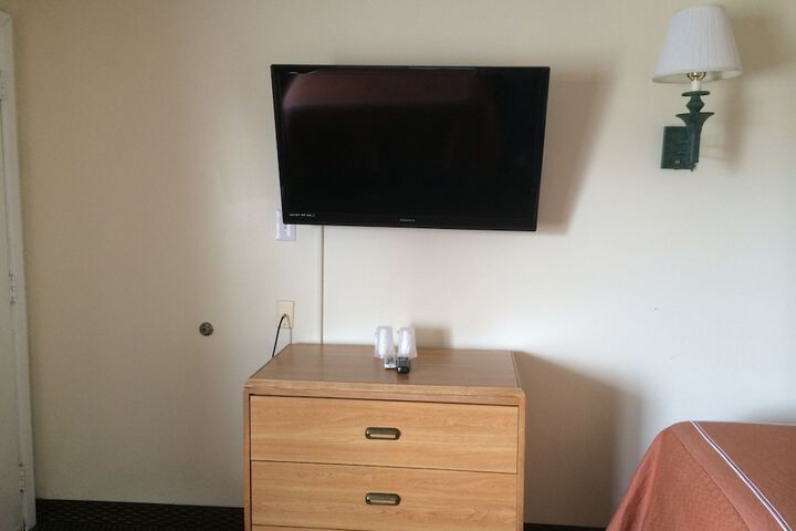Room 46 of 50