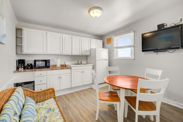 Surf City Hotel