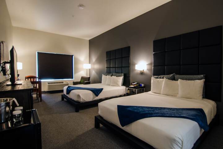 Room 28 of 70