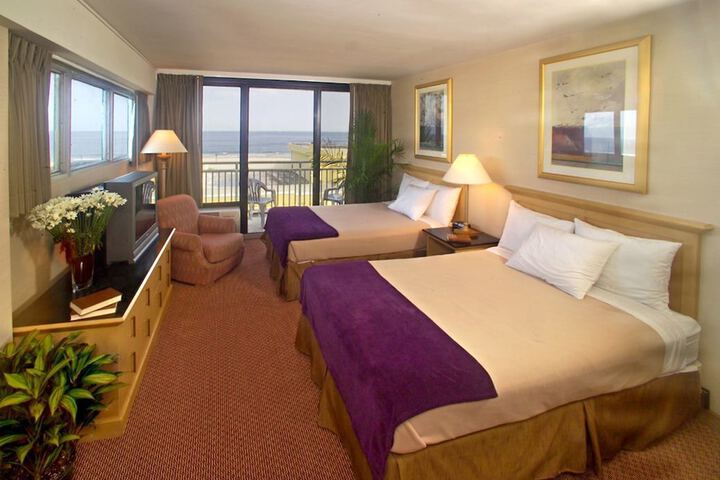 Room 16 of 24