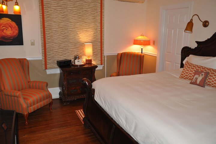 Room 8 of 45