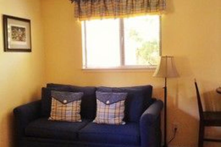 Edgemere Cottages