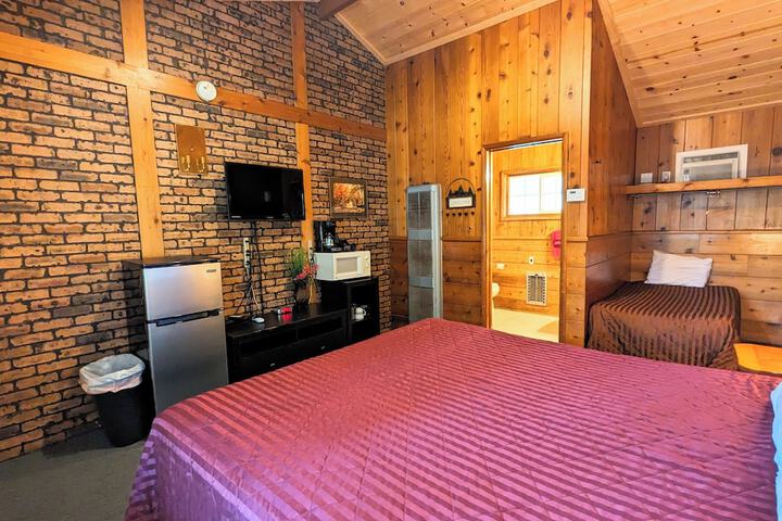 Room 40 of 47