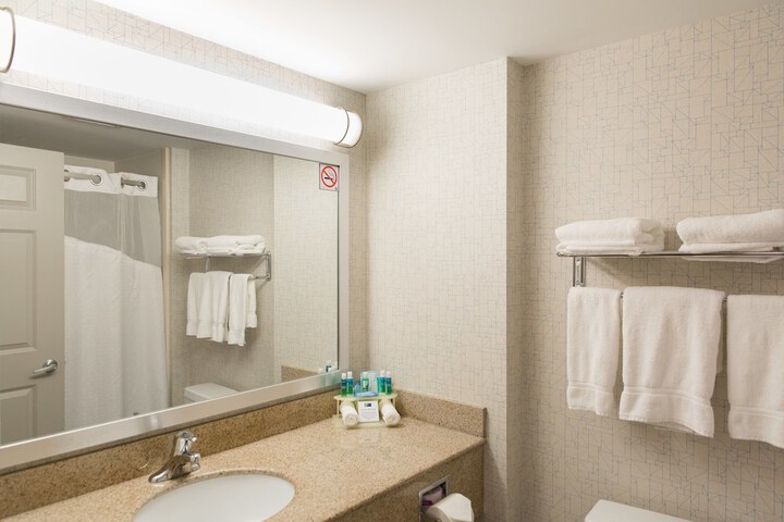 Room 31 of 51