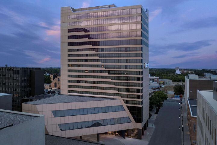 Hotel 3 of 64