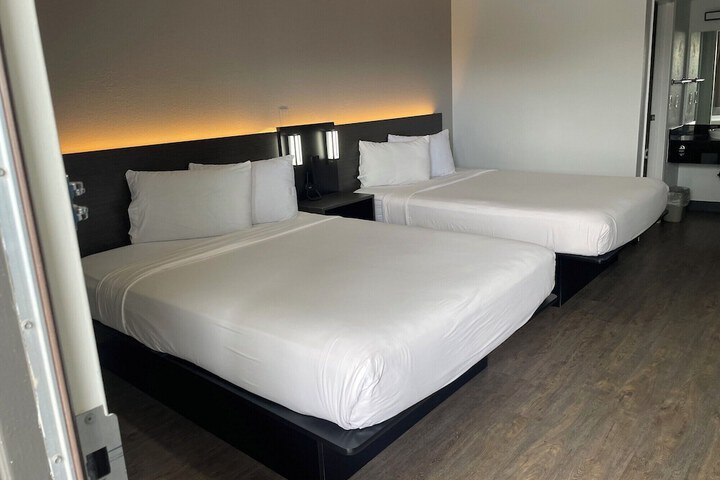 Motel 6 Lompoc CA
