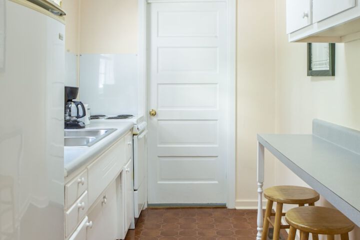The Chimney Rock Inn & Cottages