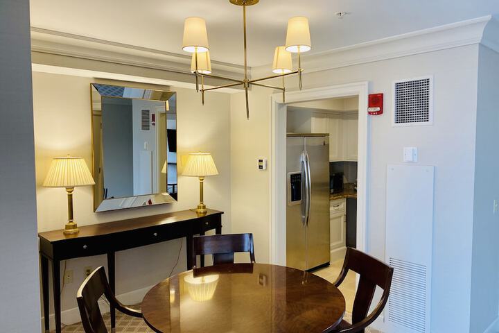 Room 10 of 55