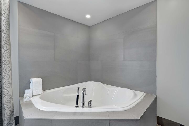 Homewood Suites London Ontario