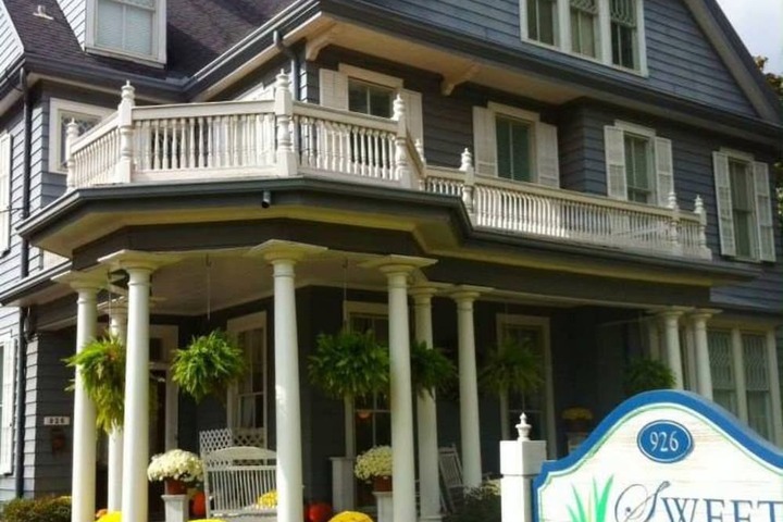 Sweet Cane Inn