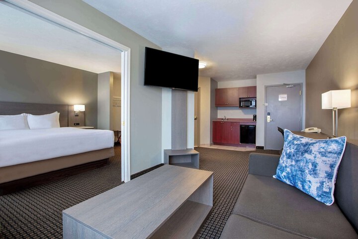 Room 49 of 63
