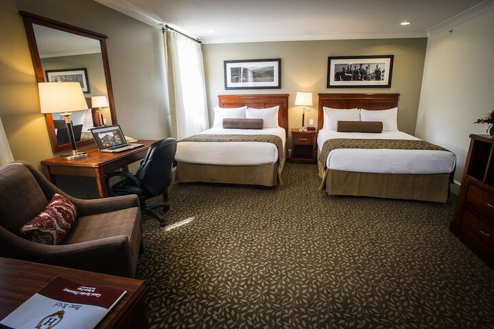 Hume Hotel & Spa