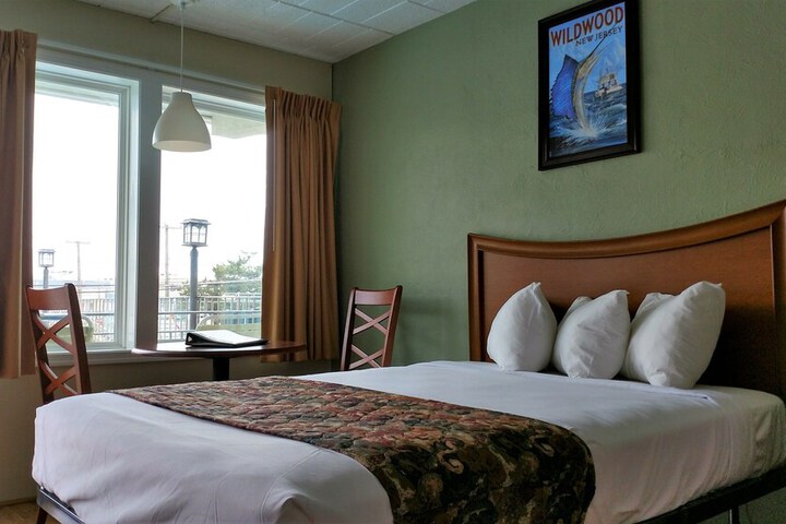 Room 29 of 54