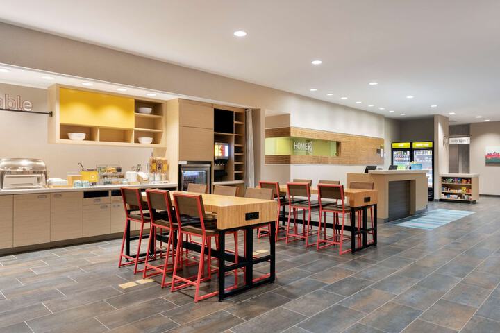 Breakfast/Coffee Service 28 of 34