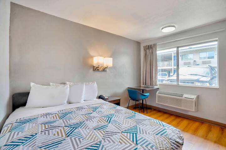 Room 15 of 41