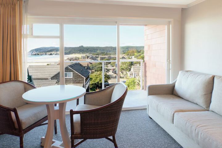 Hallmark Resort - Cannon Beach