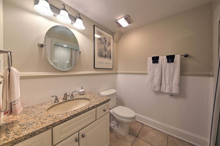 Manteo Waterfront Resort Home w / 30-ft Dock!