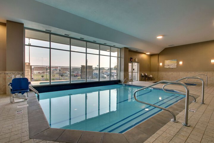Pool 7 of 90