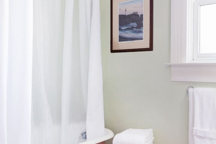 Room 20 of 74