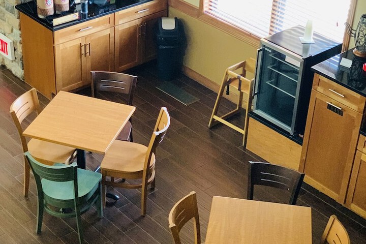 AmericInn by Wyndham Kewanee