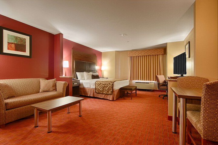 Room 10 of 15