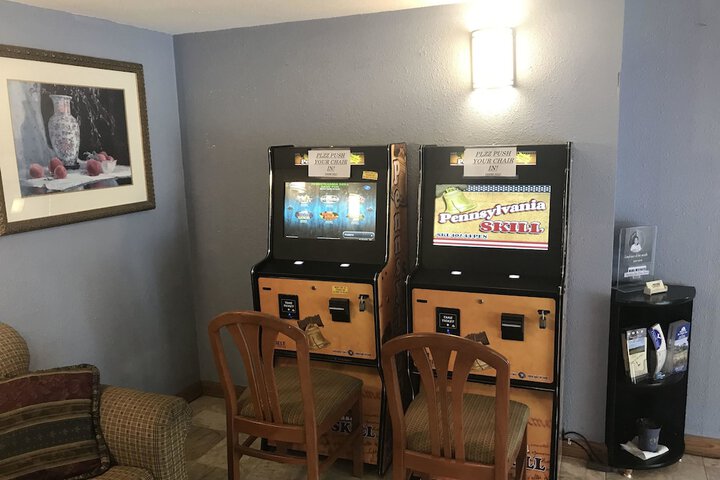 Room 9 of 31