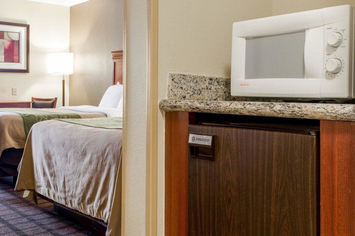 Quality Inn Cleveland MS