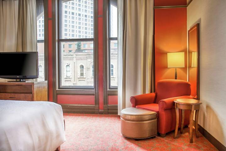 Hilton Garden Inn Milwaukee Downtown