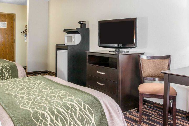 Room 16 of 27