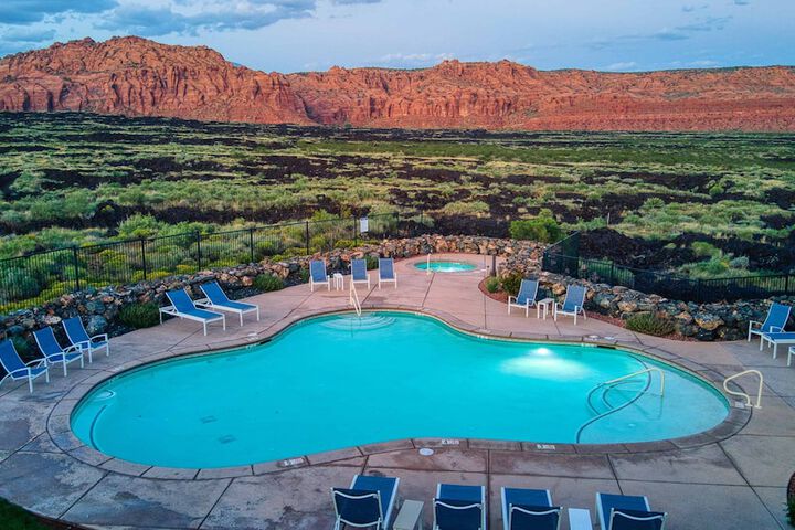 Snow Canyon Retreat #13 by RedAwning