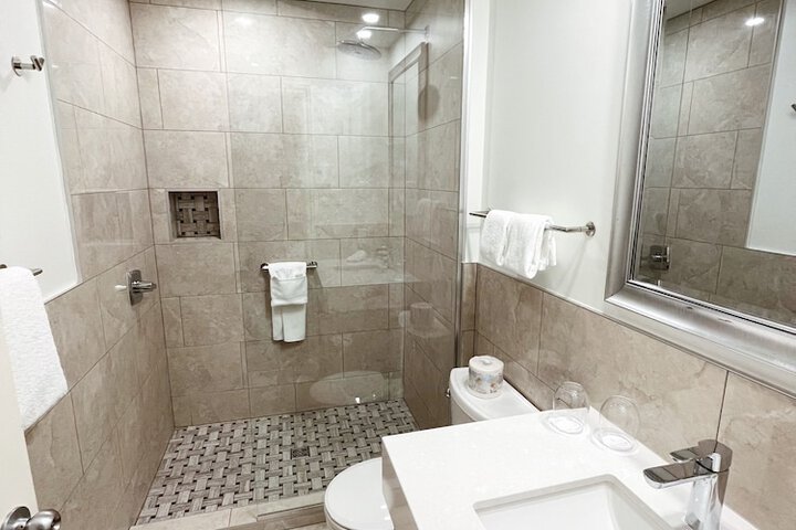 Room 75 of 124