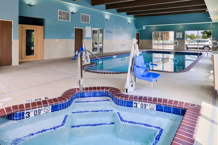 Pool 10 of 57