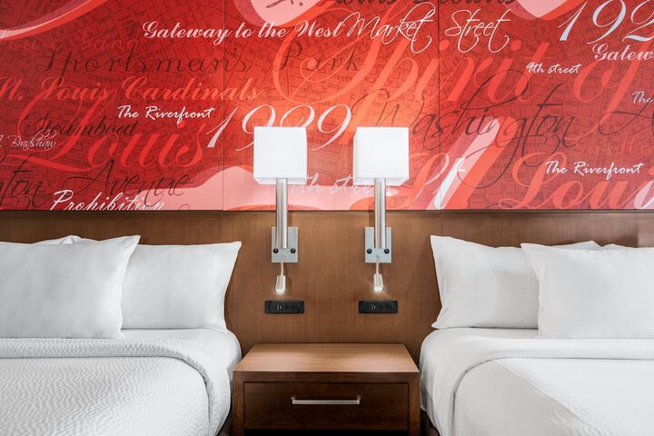 Room 35 of 53
