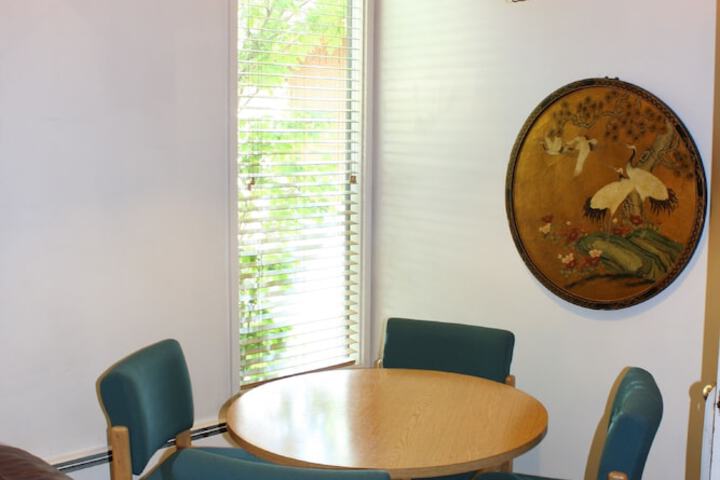 Room 57 of 104