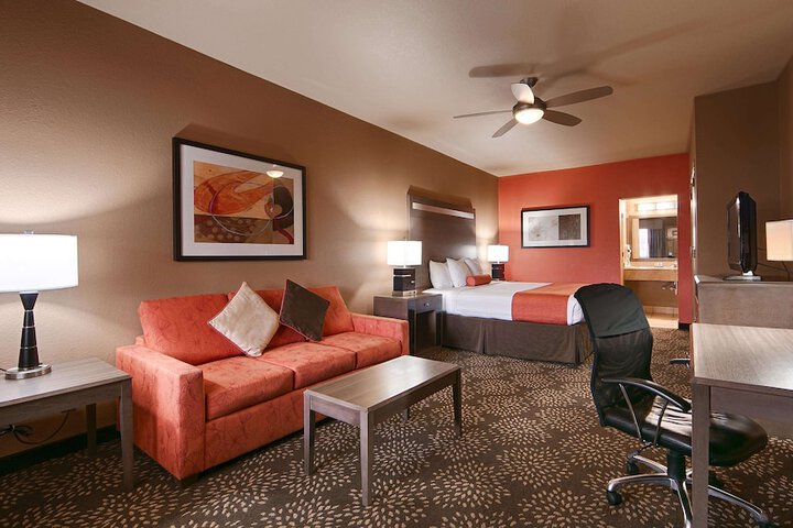 Room 21 of 24