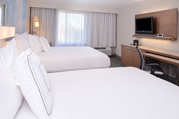 Room 21 of 44