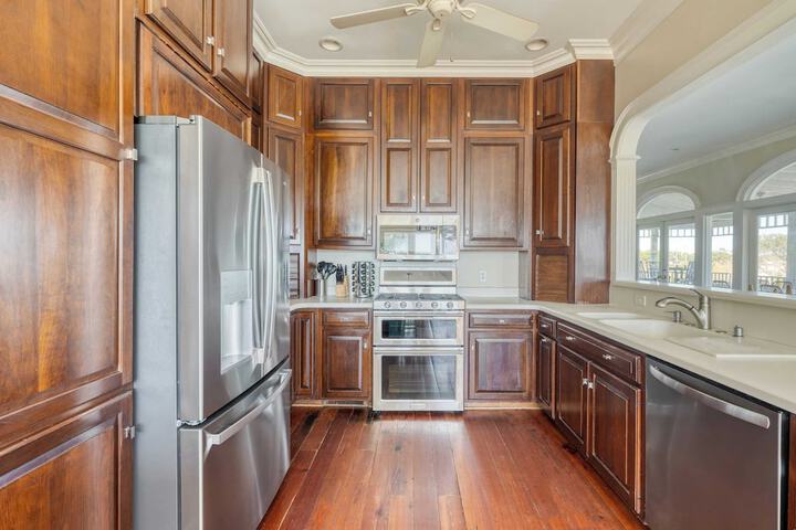 Haven by Avantstay Luxury Beachfront Home w / Pool & Gorgeous Patios