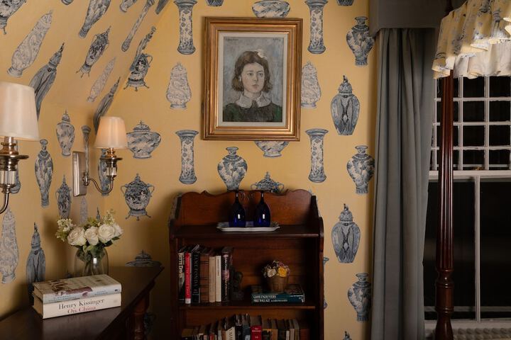 Room 54 of 84