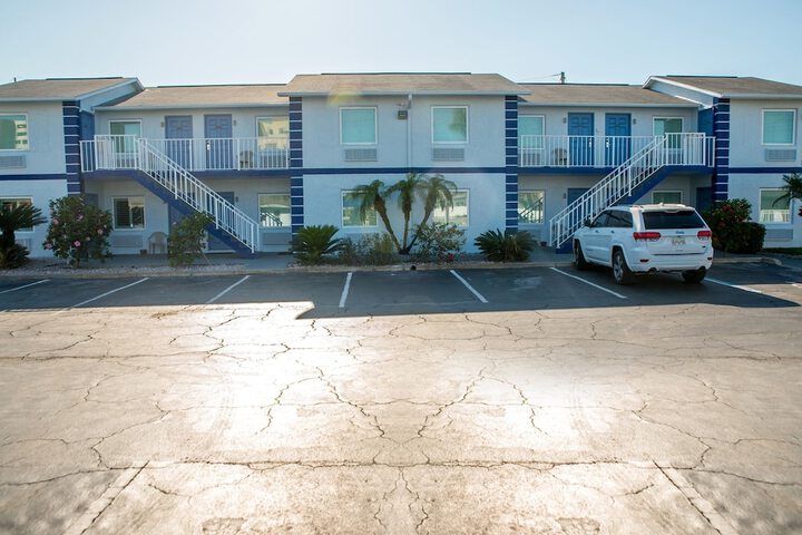Hotel 4 of 14