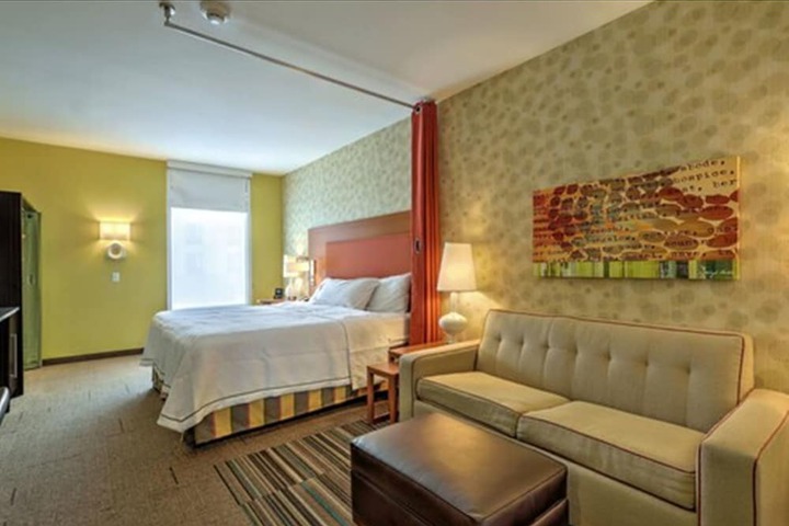 Home2 Suites by Hilton Erie PA