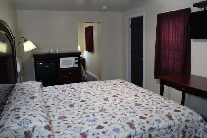 Room 2 of 20