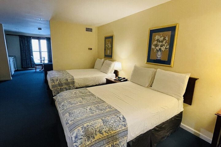 Room 7 of 35