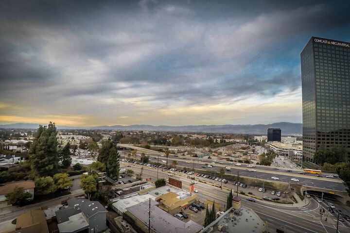 Nite Inn - Walking Distance to Universal Studios Hollywood