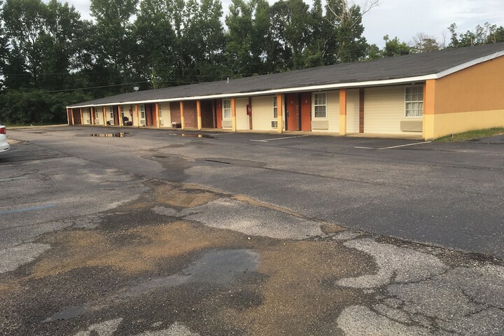 Hotel 2 of 12
