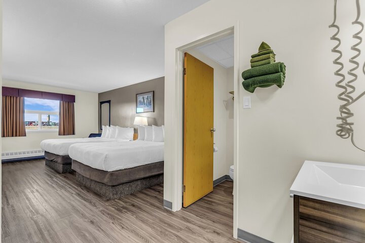 Woodland Inn Meadow Lake