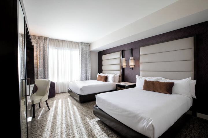 Room 44 of 74